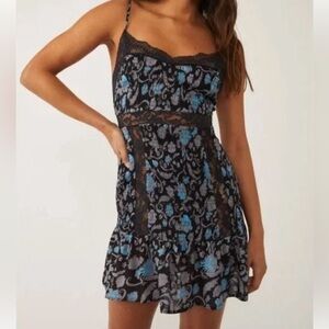 Free People Last Nighy Mini Slip Dress Medium Black Combo Floral Lace Empire